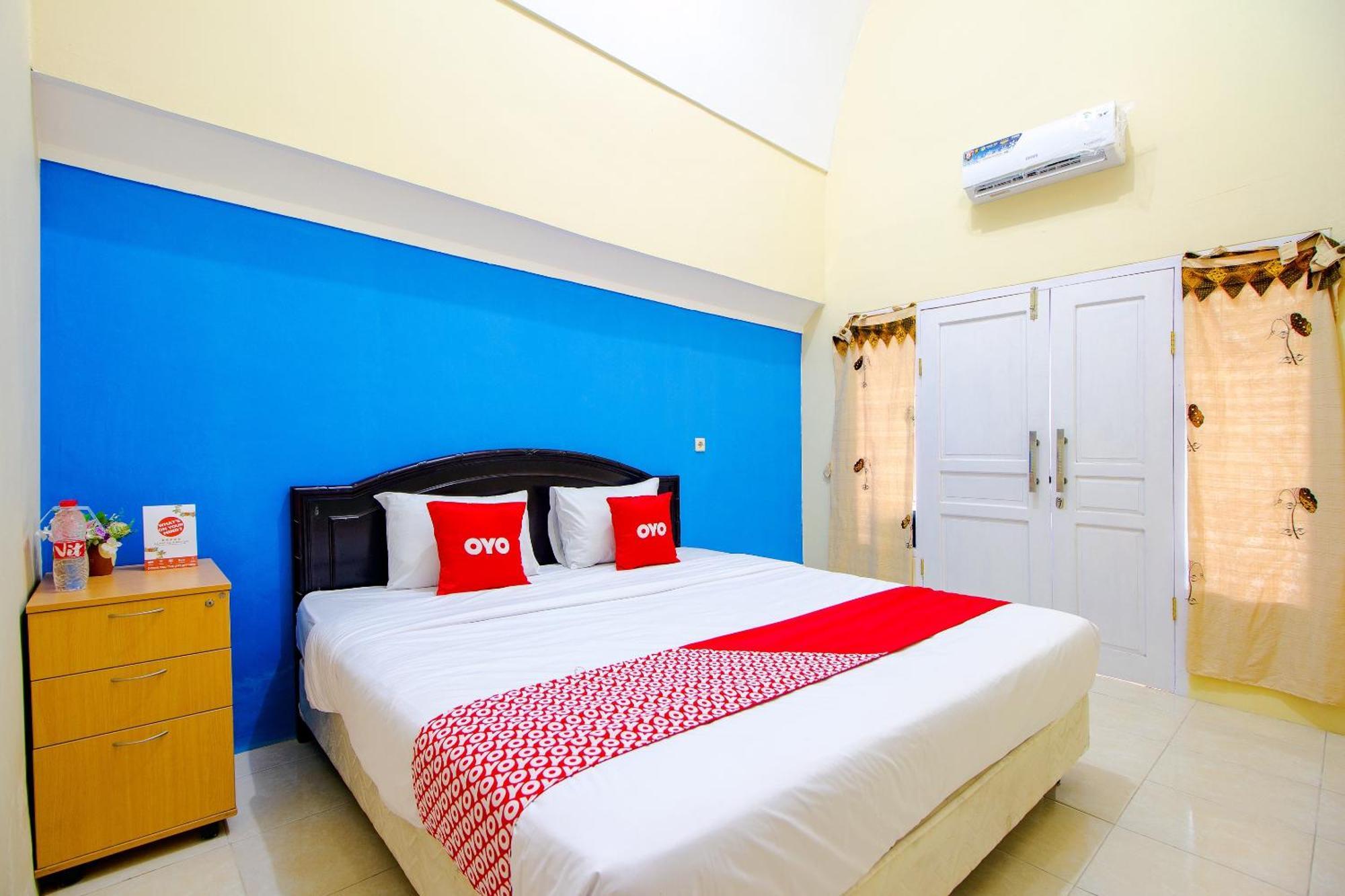 Oyo Life 1643 Grand Monica Ξενοδοχείο Maguwo Εξωτερικό φωτογραφία
